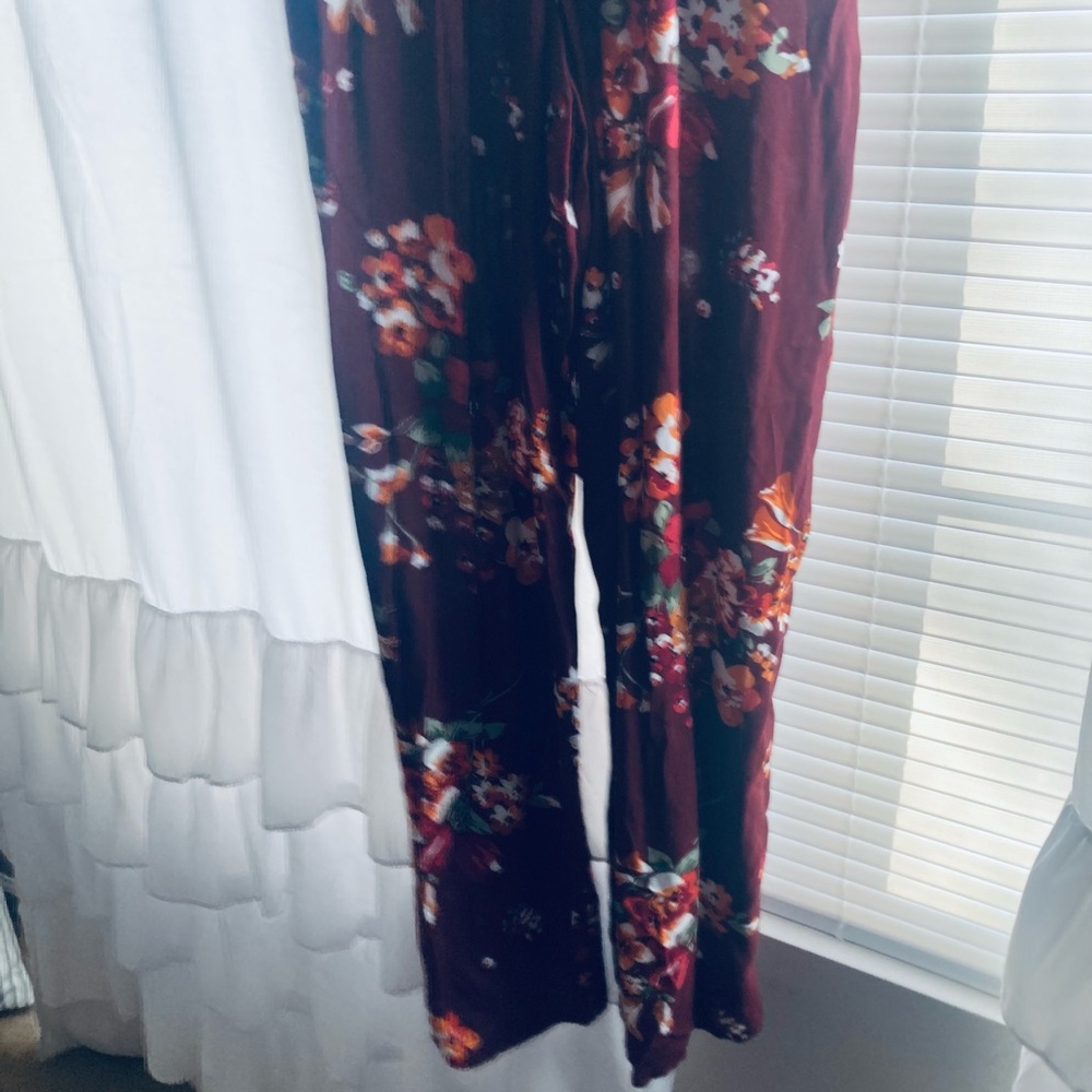 NWT Floral Jumpsuit - Picture 3 of 6